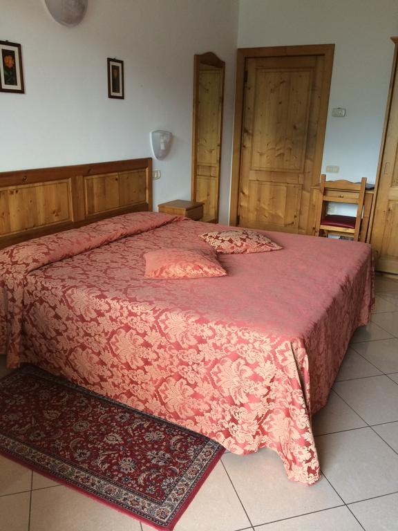 Albergo Rusall Tremezzo Chambre photo